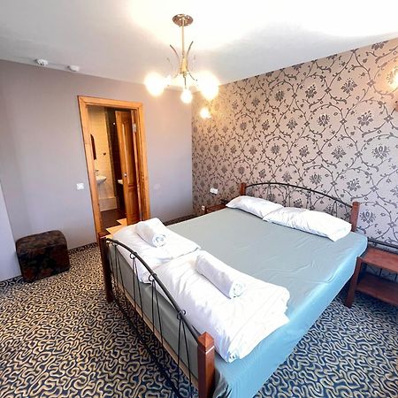 Park Hotel Кекава Экстерьер фото